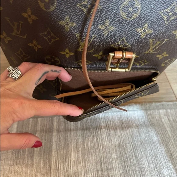 Louis Vuitton Montsouris Monogram Canvas Backpack MM Brown - Picture 6 of 8